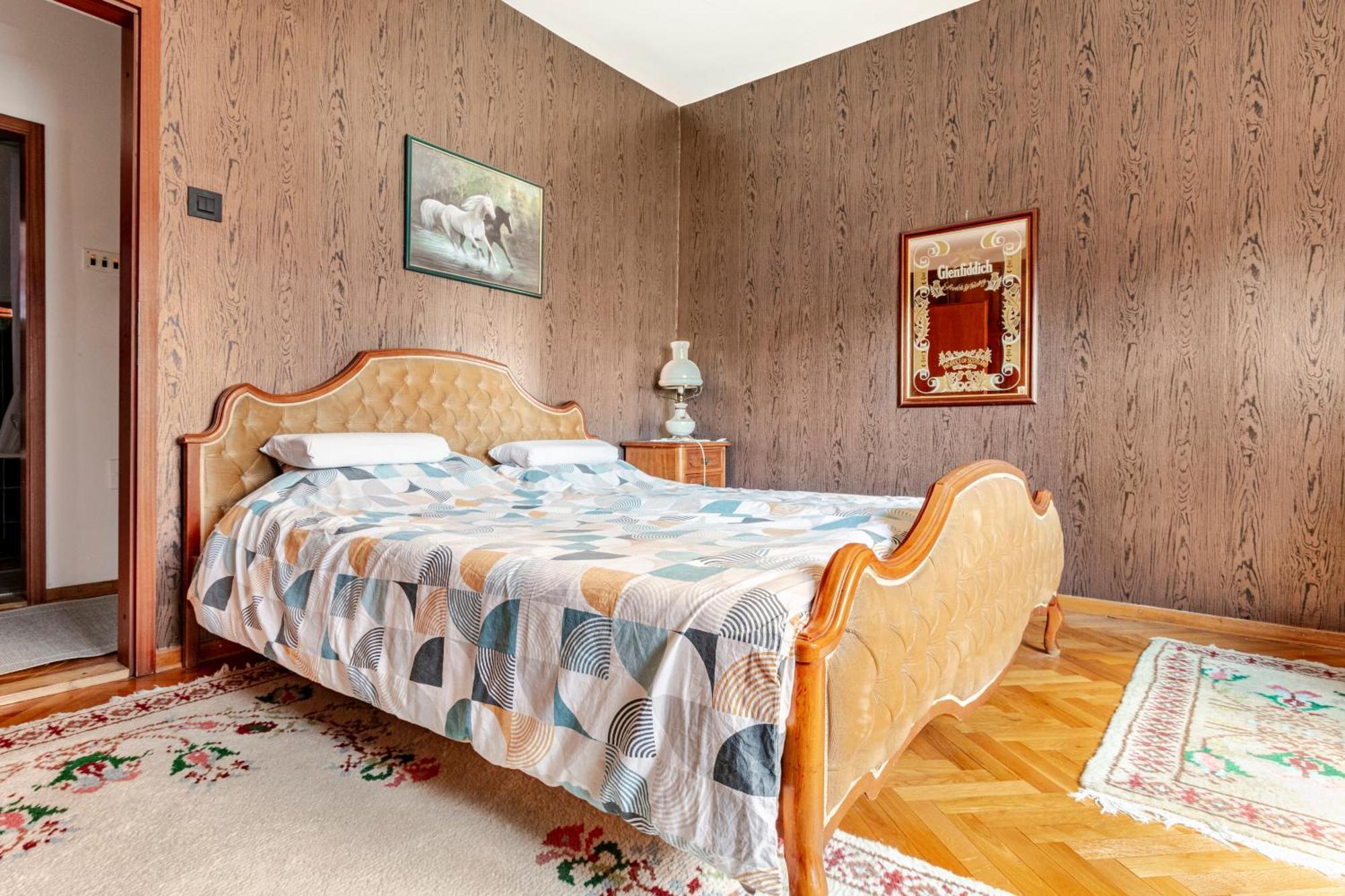 100 M2 Apartment In The Diplomatic Area 베오그라드 외부 사진